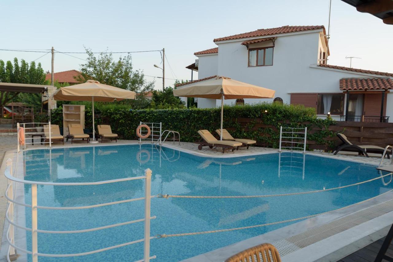 Bacchus Villa Archea Pissa Екстер'єр фото