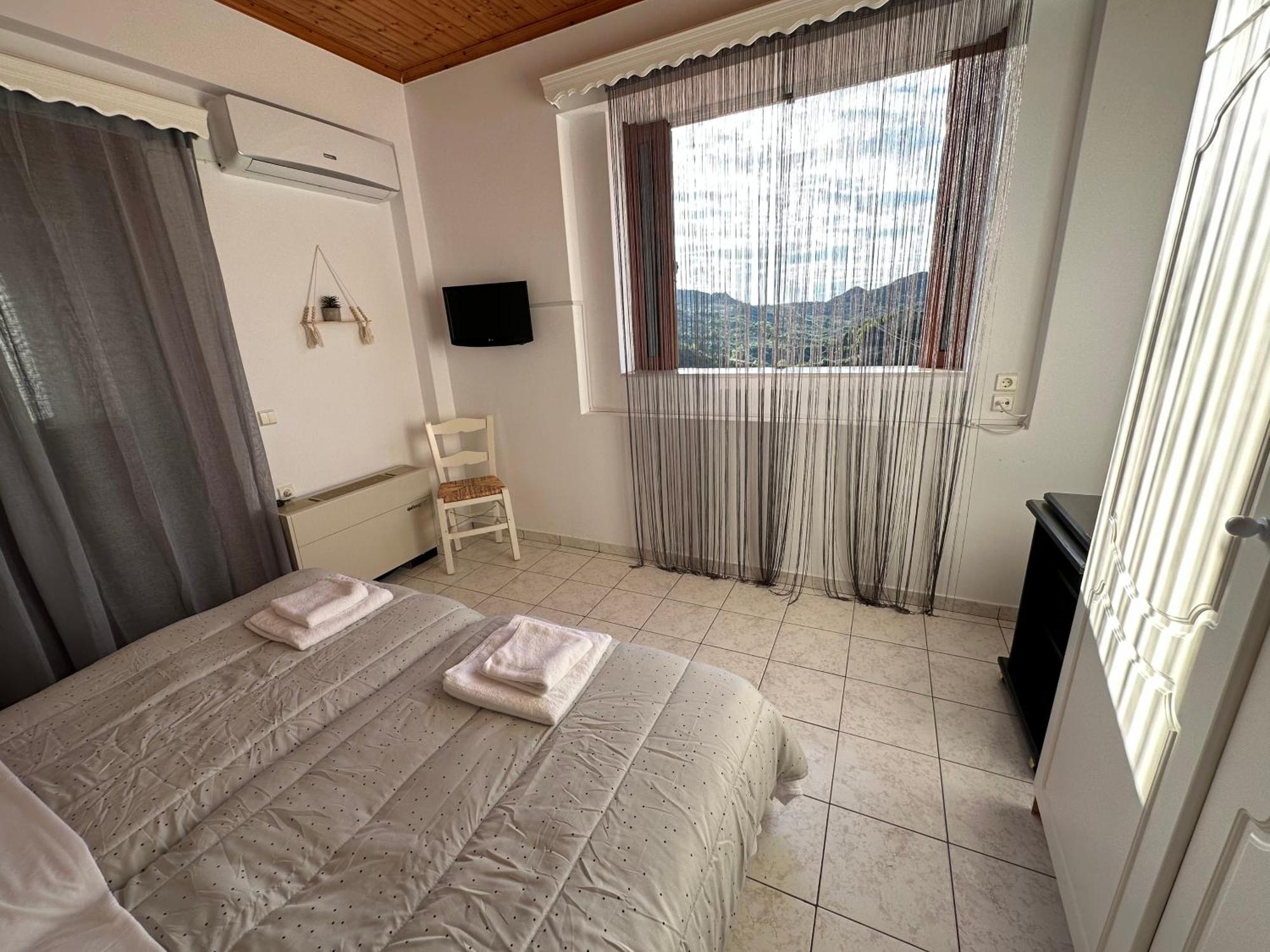 Bacchus Villa Archea Pissa Екстер'єр фото